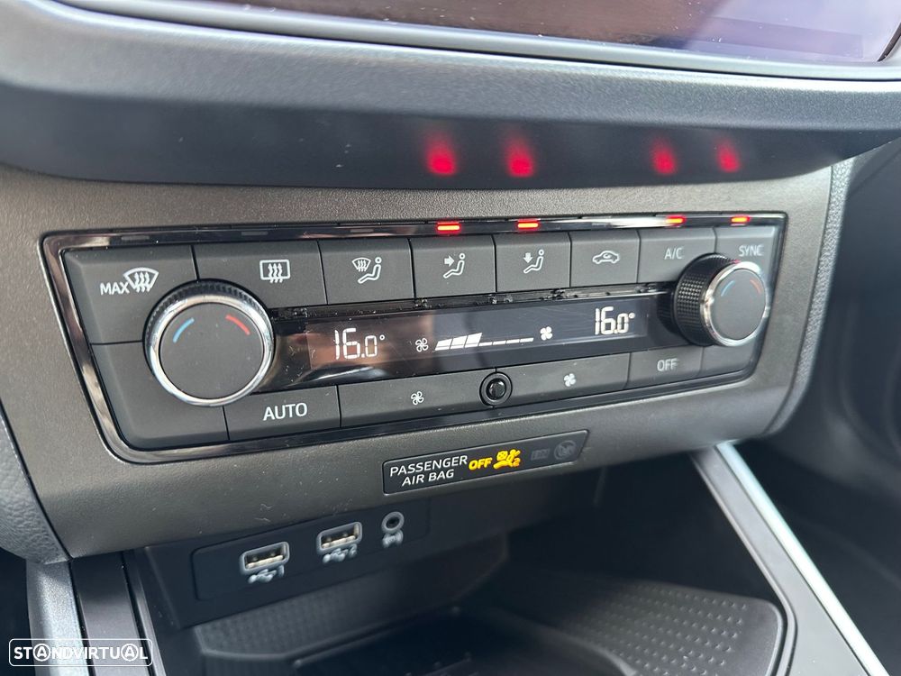 SEAT Arona 1.0 TSI Xcellence - 25