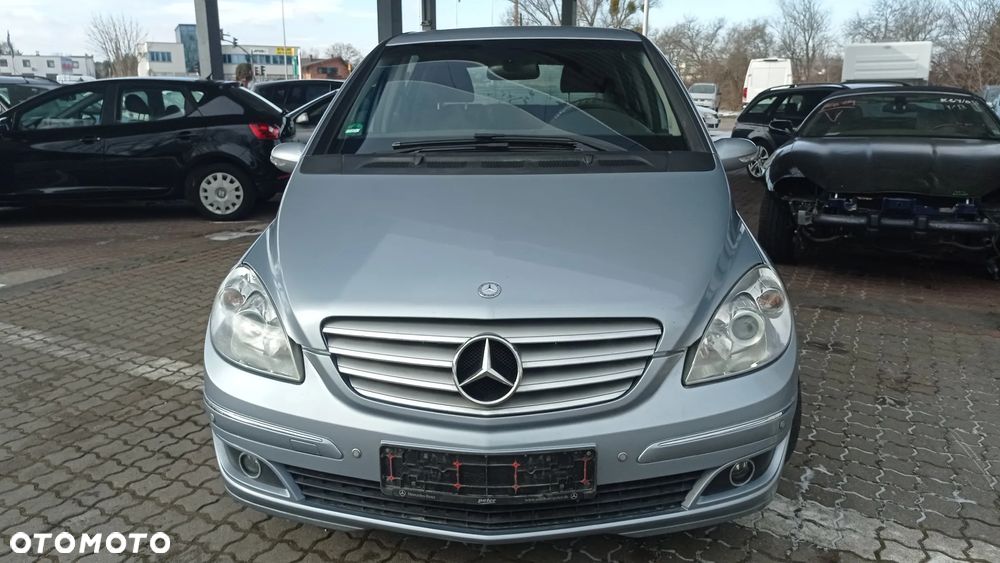 Mercedes-Benz Klasa B - 33
