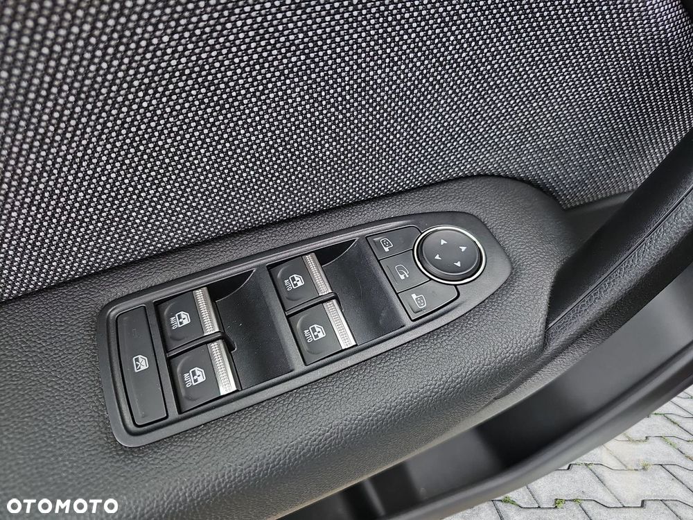 Renault Captur - 9