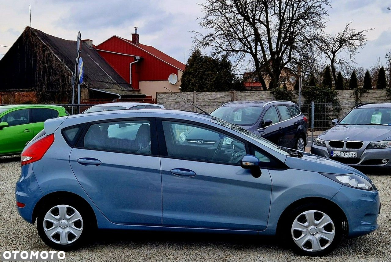 Ford Fiesta 1.25 Ambiente - 12