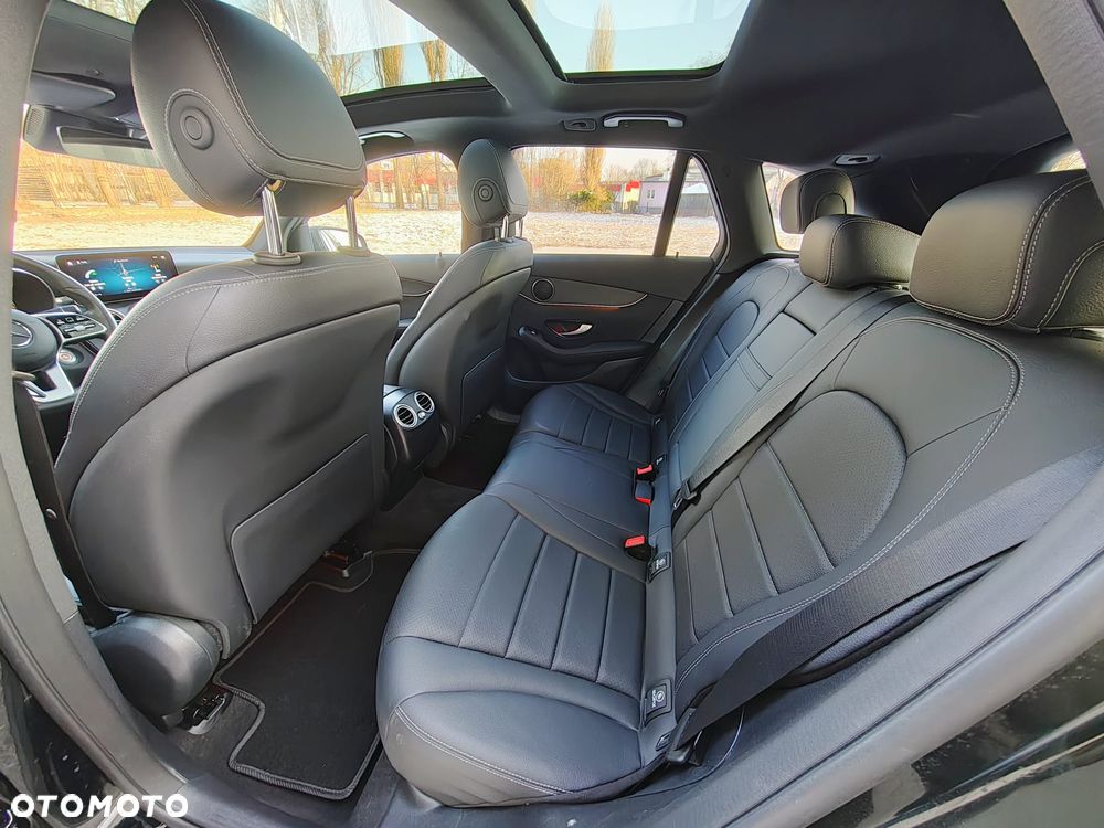 Mercedes-Benz GLC - 15