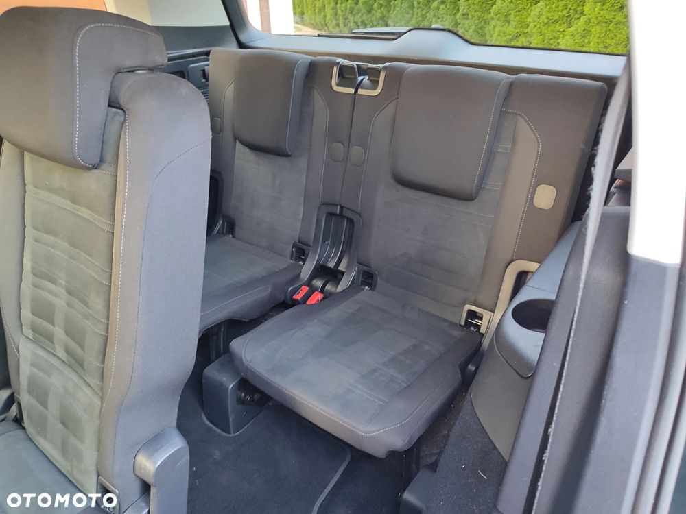 Volkswagen Touran 2.0 TDI SCR (BlueMotion Technology) DSG Highline - 18