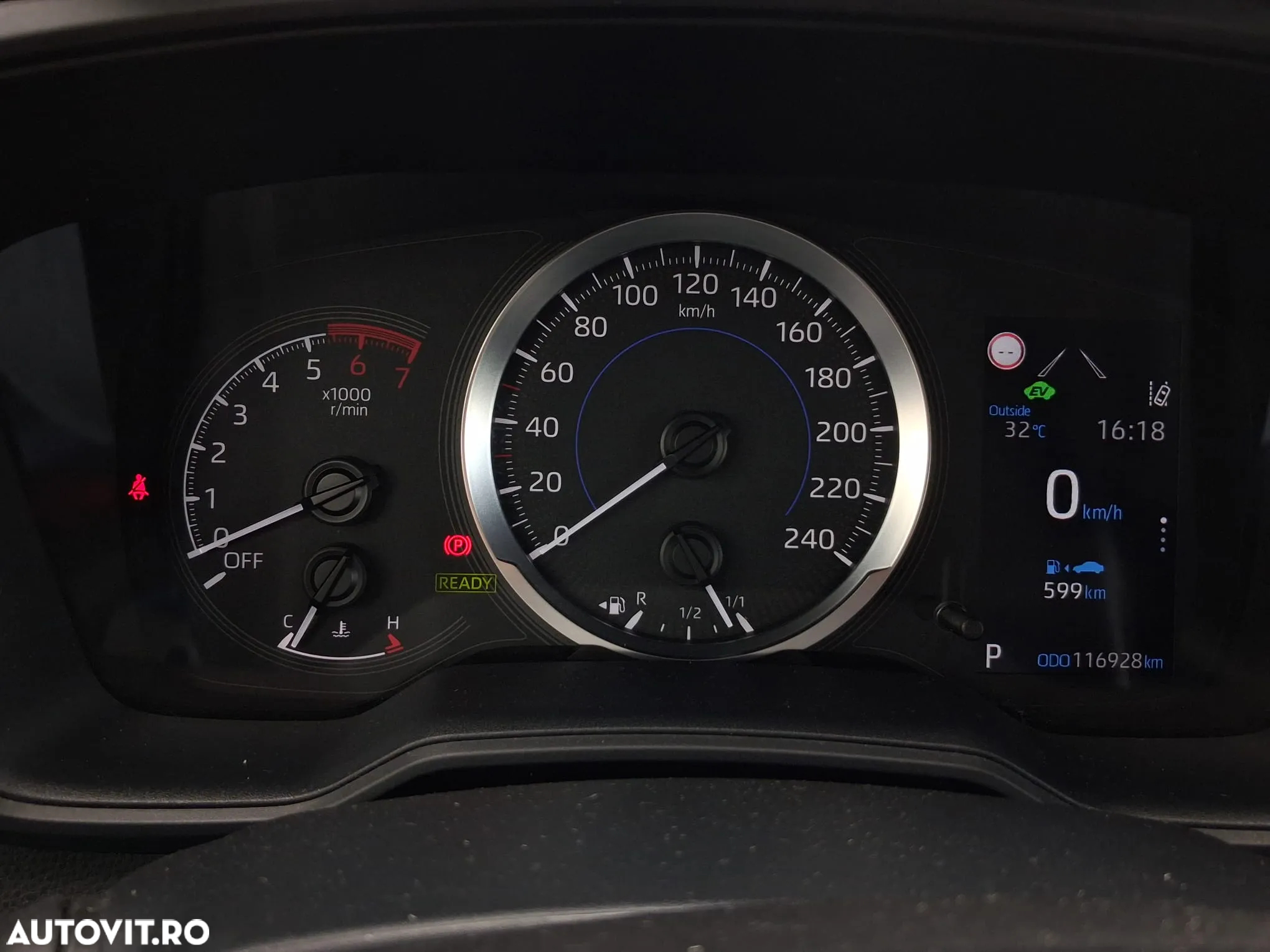 Toyota Corolla 1.8 HSD TS Eco - 14