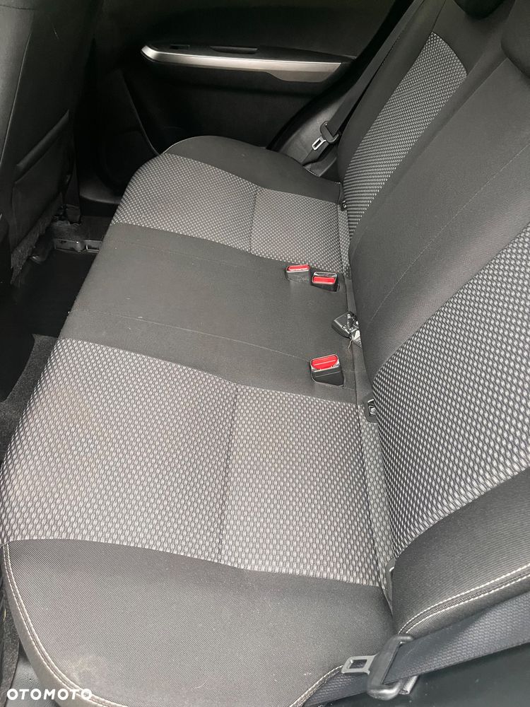 Suzuki Vitara 1.0 Boosterjet Comfort 2WD - 16