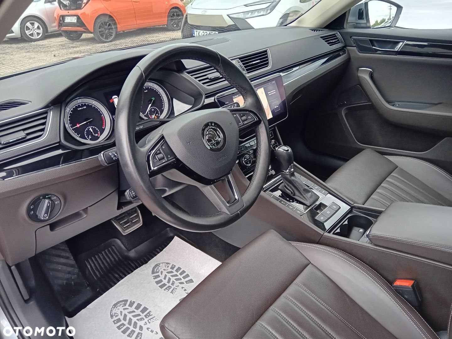 Skoda Superb 2.0 TDI SCR 4x4 L&K DSG - 5