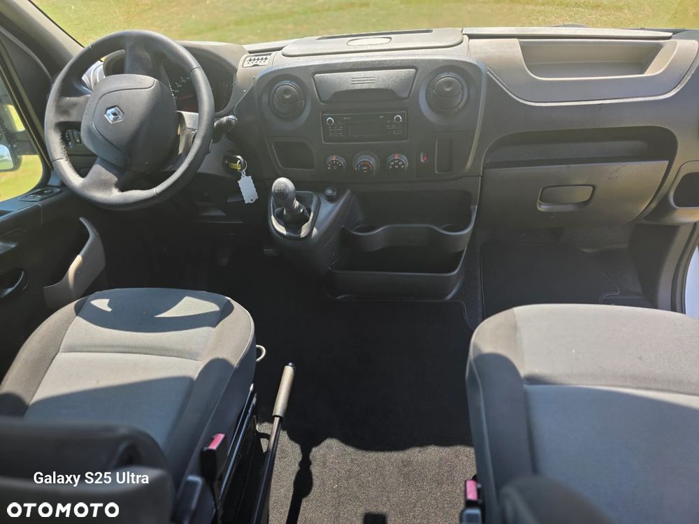 Renault Master - 15