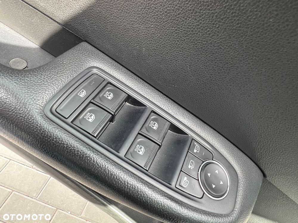 Renault Arkana 1.3 TCe mHEV Zen EDC - 18