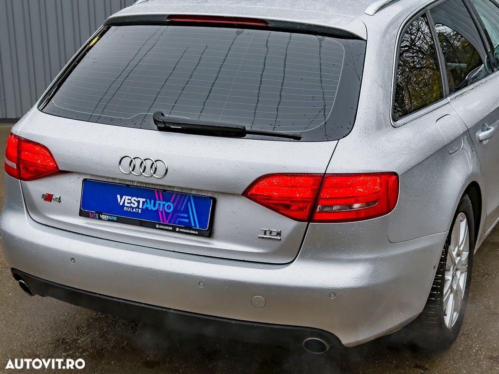 Audi A4 Avant 3.0 TDI DPF quattro S line Sportpaket (plus) - 33