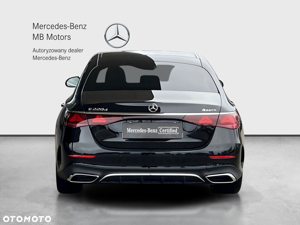 Mercedes-Benz E-Class 2025 photo 4