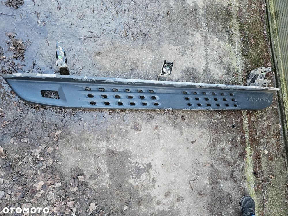 STOPIEŃ LISTWA PROGOWA FORD RANGER 4 16 LIFT EB3B-16451-G RANGER RAPTOR V LEWA JB3B-16451-AB (18-22r) RANGER RAPTOR VI N1WB-16451-S (22r-24) RADOM - 4