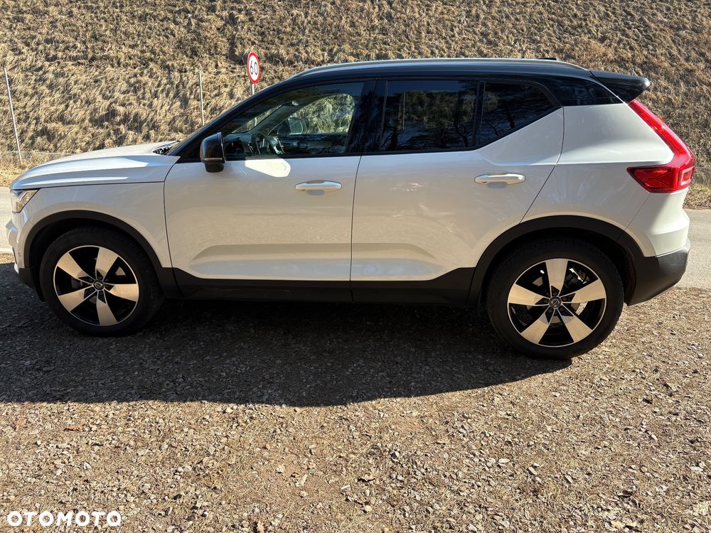 Volvo XC 40 T4 R-Design - 23