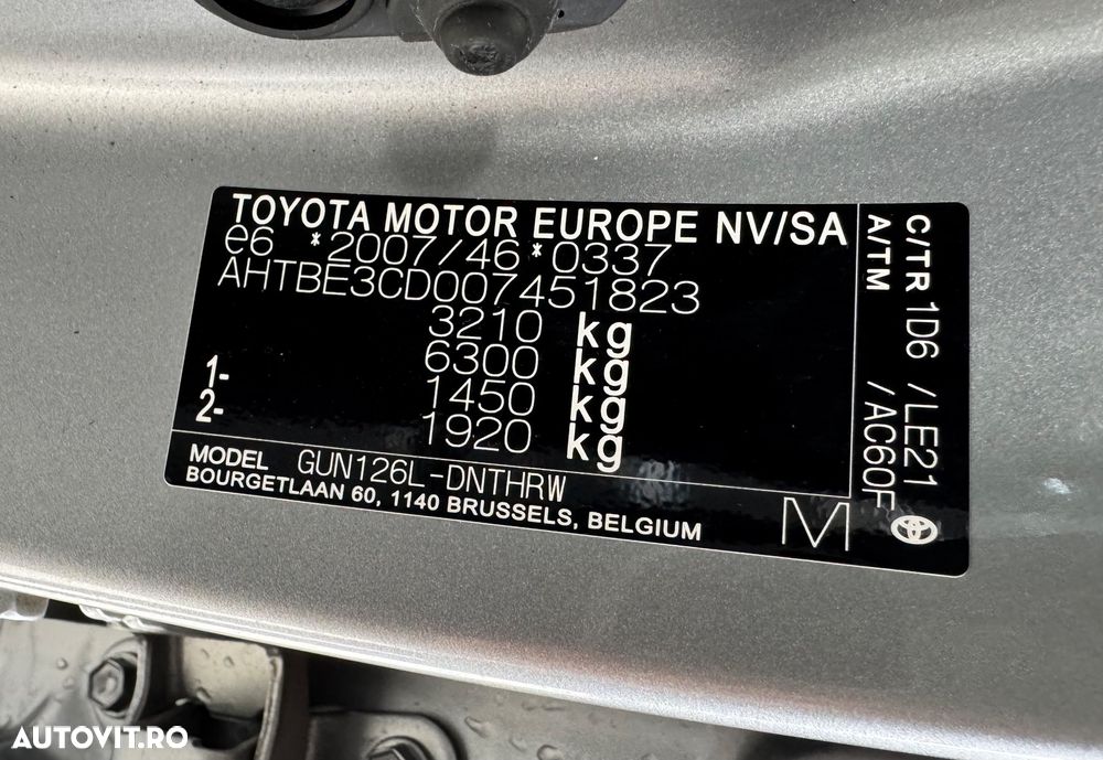 Toyota Hilux 2.8D 204CP 4x4 Double Cab AT MHEV Invincible - 23