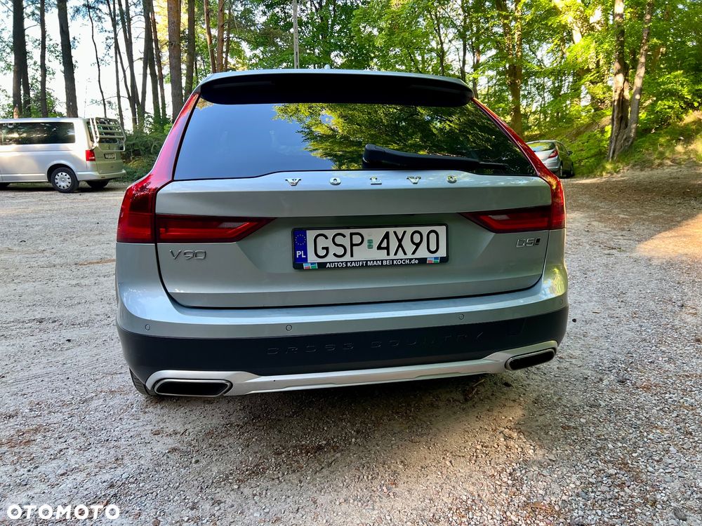 Volvo V90 Cross Country D5 AWD - 24