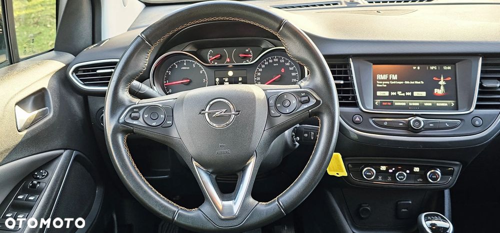Opel Crossland X 2020 photo 3