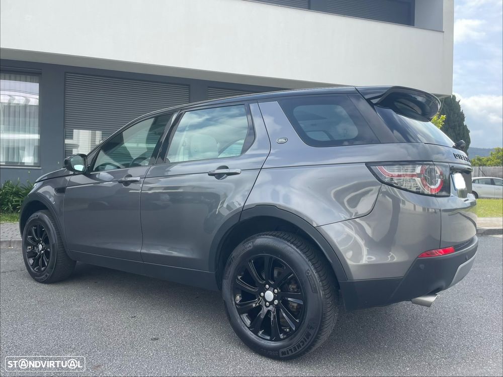 Land Rover Discovery Sport 2.0 TD4 HSE Luxury - 12