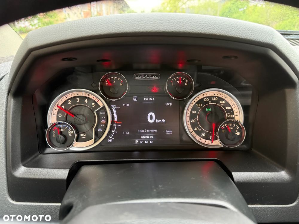 RAM 1500 - 21