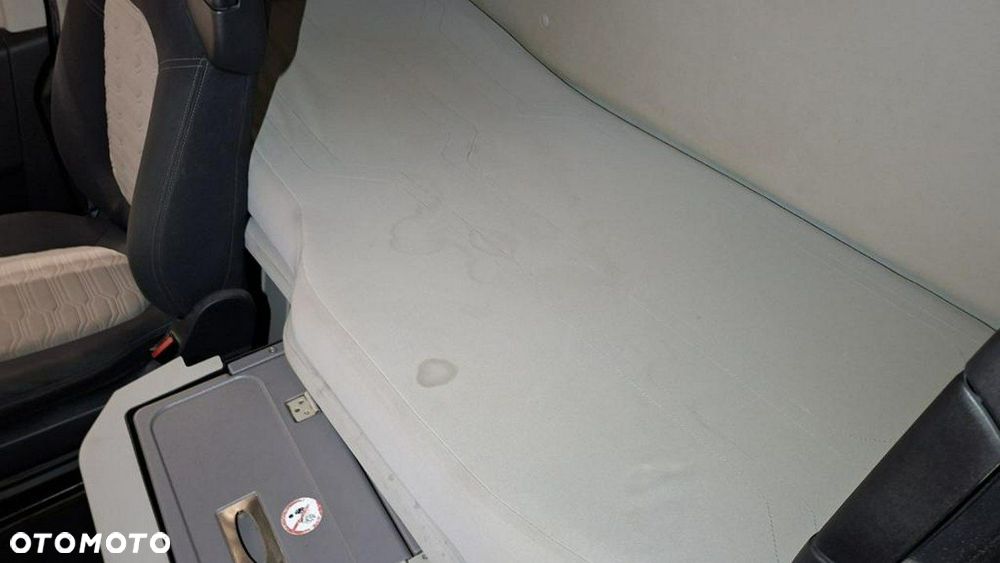 Ford F-MAX - 19