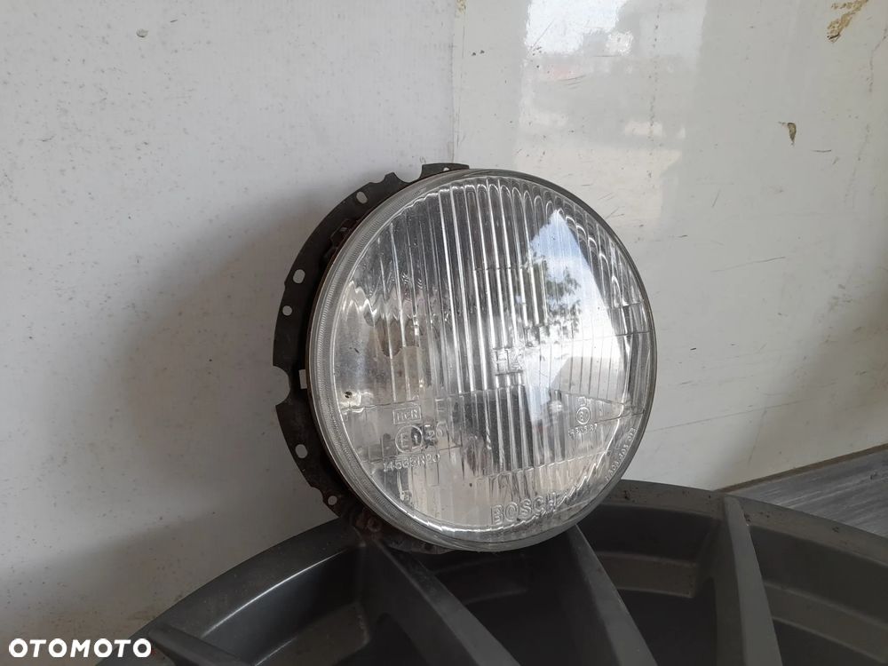 Lampa prawy przód Volkswagen Golf 2 Bosch 1305603018 - 2