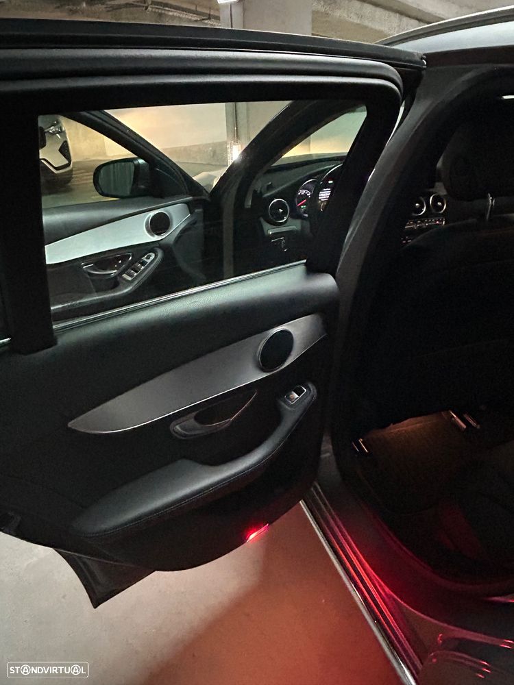 Mercedes-Benz C 300 BlueTEC Hybrid - 13