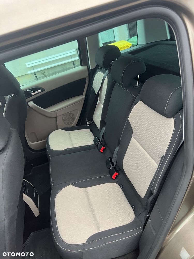 Skoda Yeti 1.8 TSI 4x4 Elegance PLUS EDITION - 20