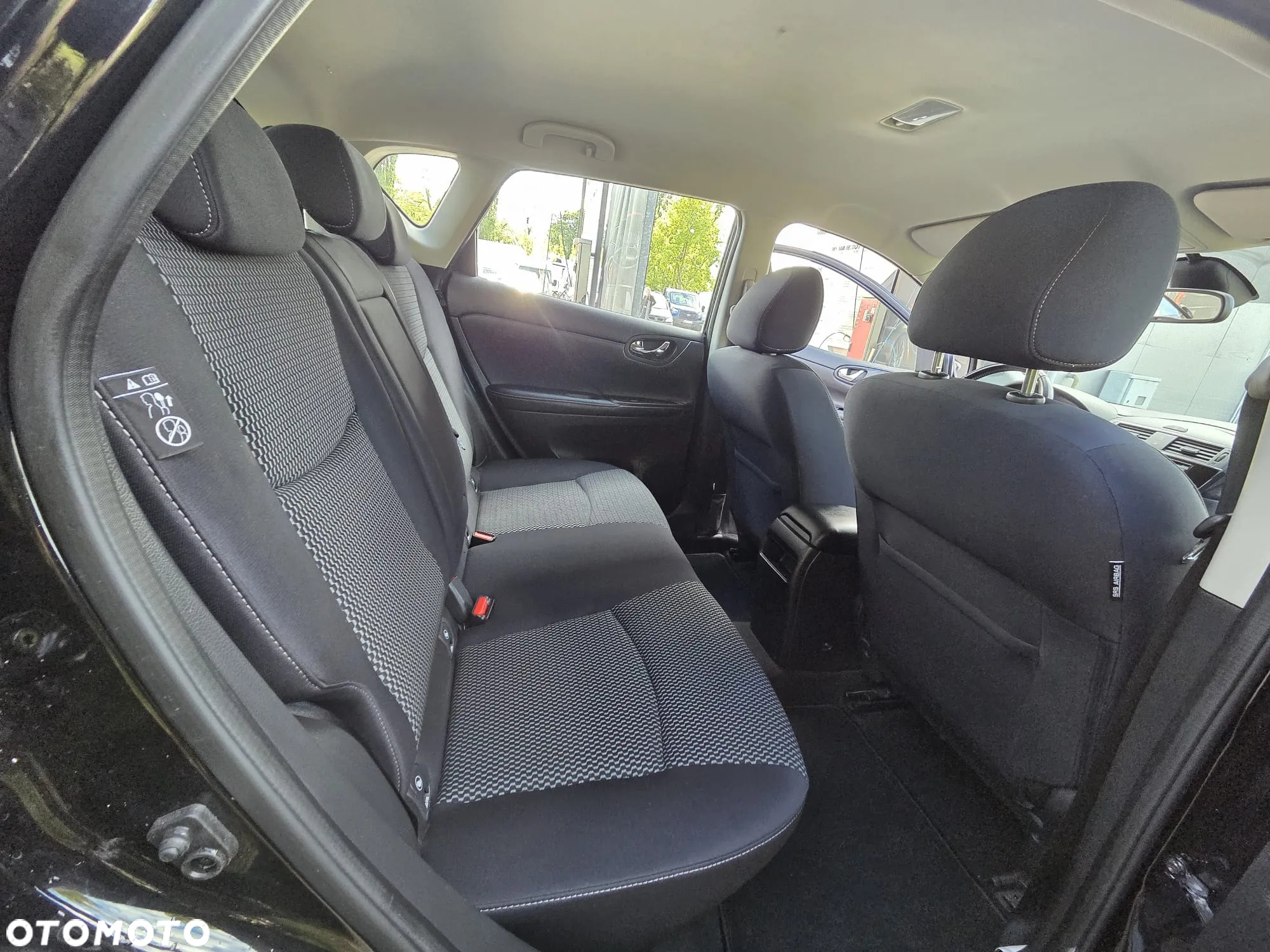 Nissan Pulsar 1.2 DIG-T Xtronic N-Connecta - 33