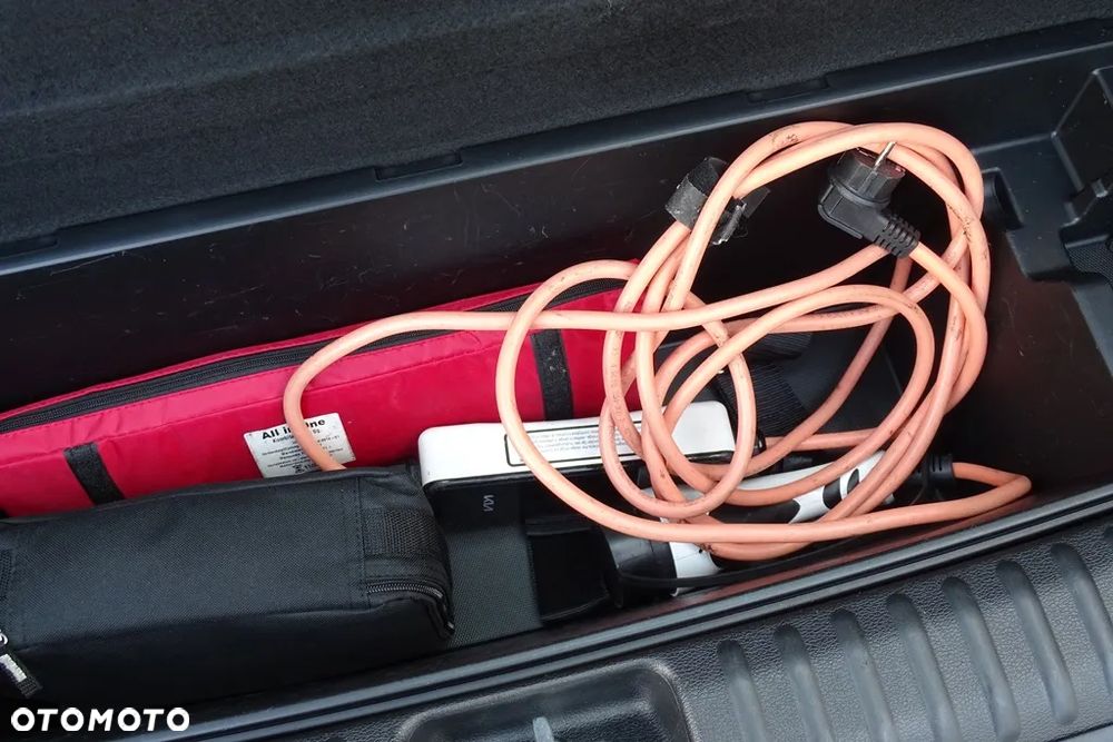 Kia Ceed SW 1.6 GDI DCT OPF Plug-in-Hybrid Inspiration - 25