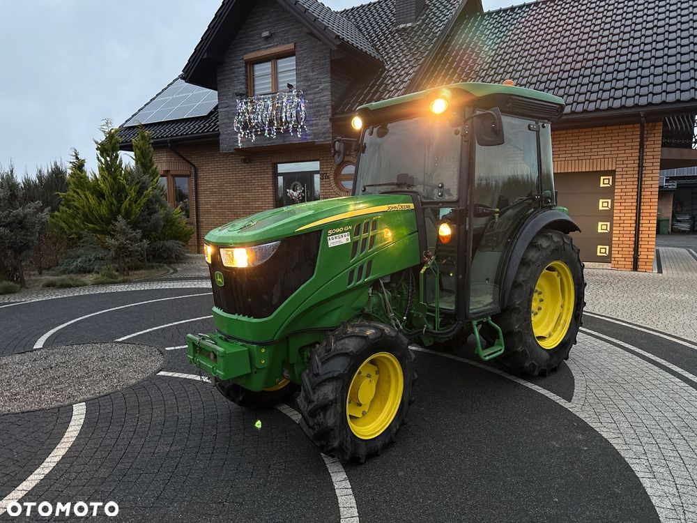 John Deere 5090GN - 8