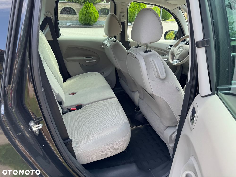 Citroën C3 Picasso 1.6i Exclusive - 27