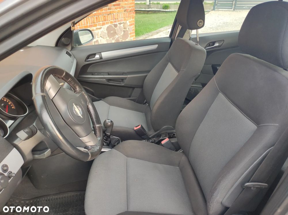 Opel Astra - 18