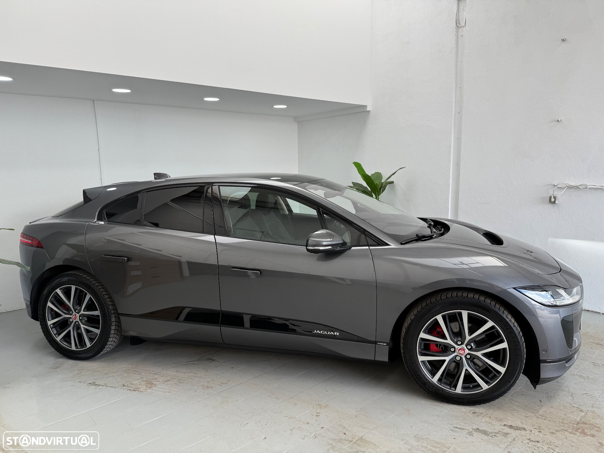 Jaguar I-Pace EV400 AWD First Edition - 2