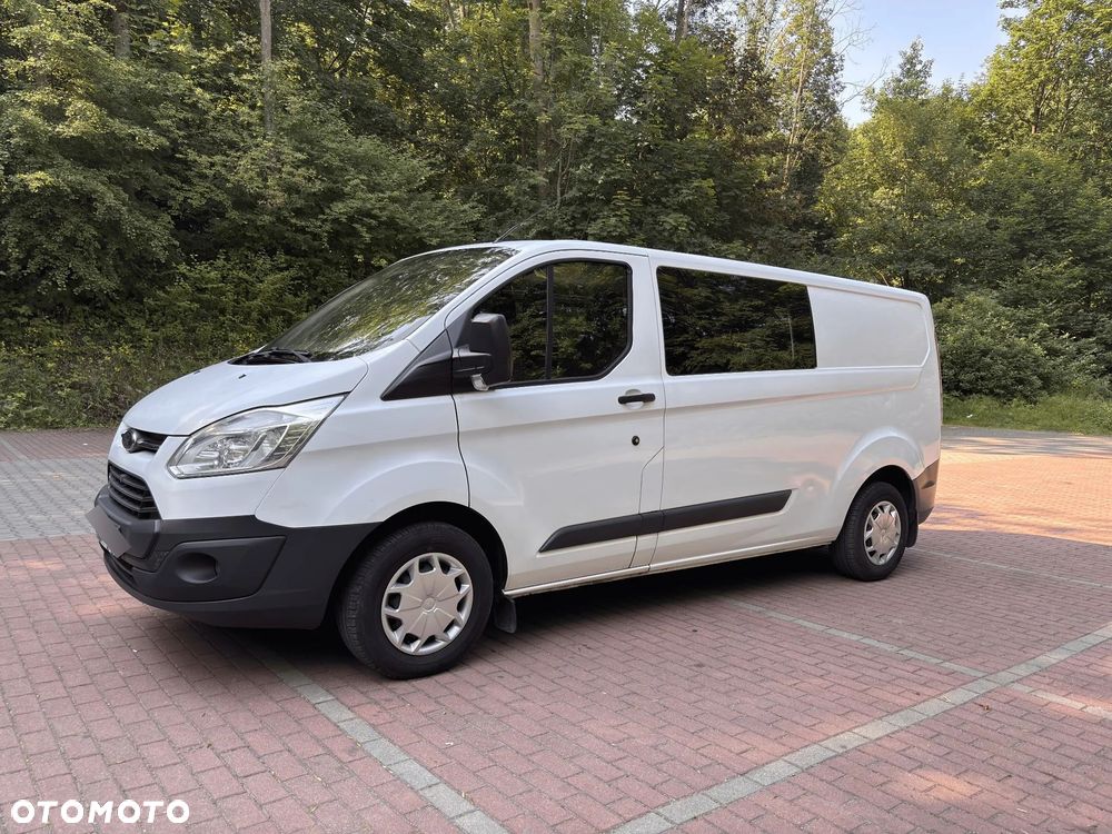 Ford TRANSIT CUSTOM - 9