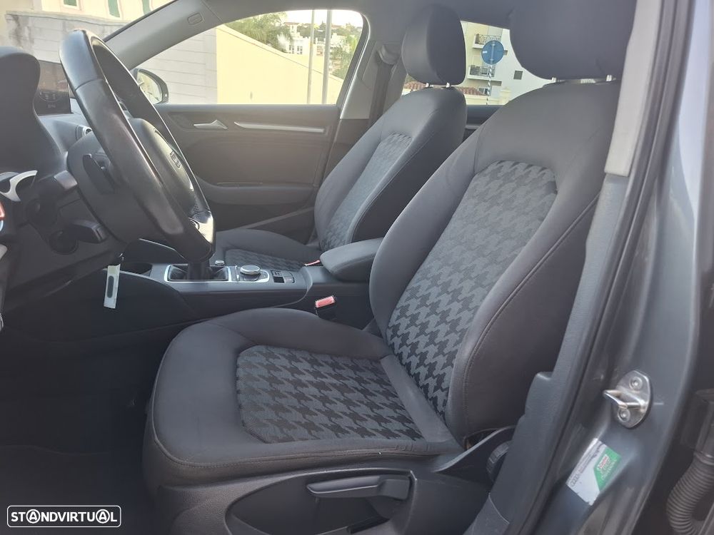 Audi A3 Limousine 1.6 TDI Advance - 30