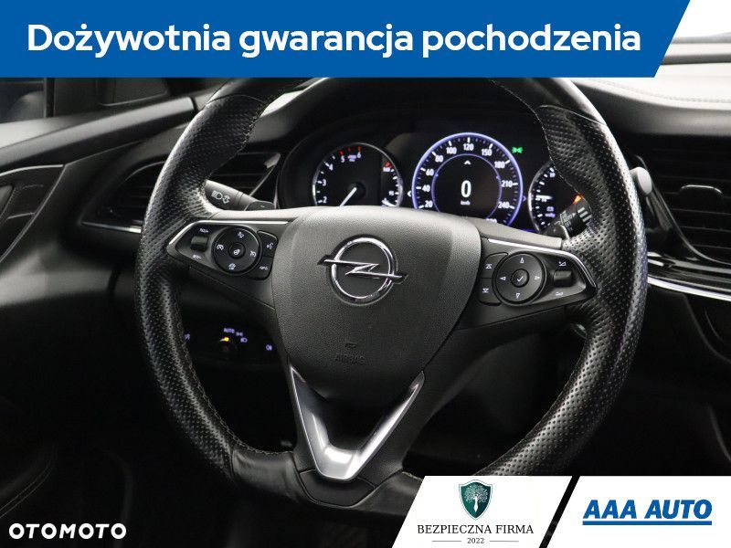 Opel Insignia - 23
