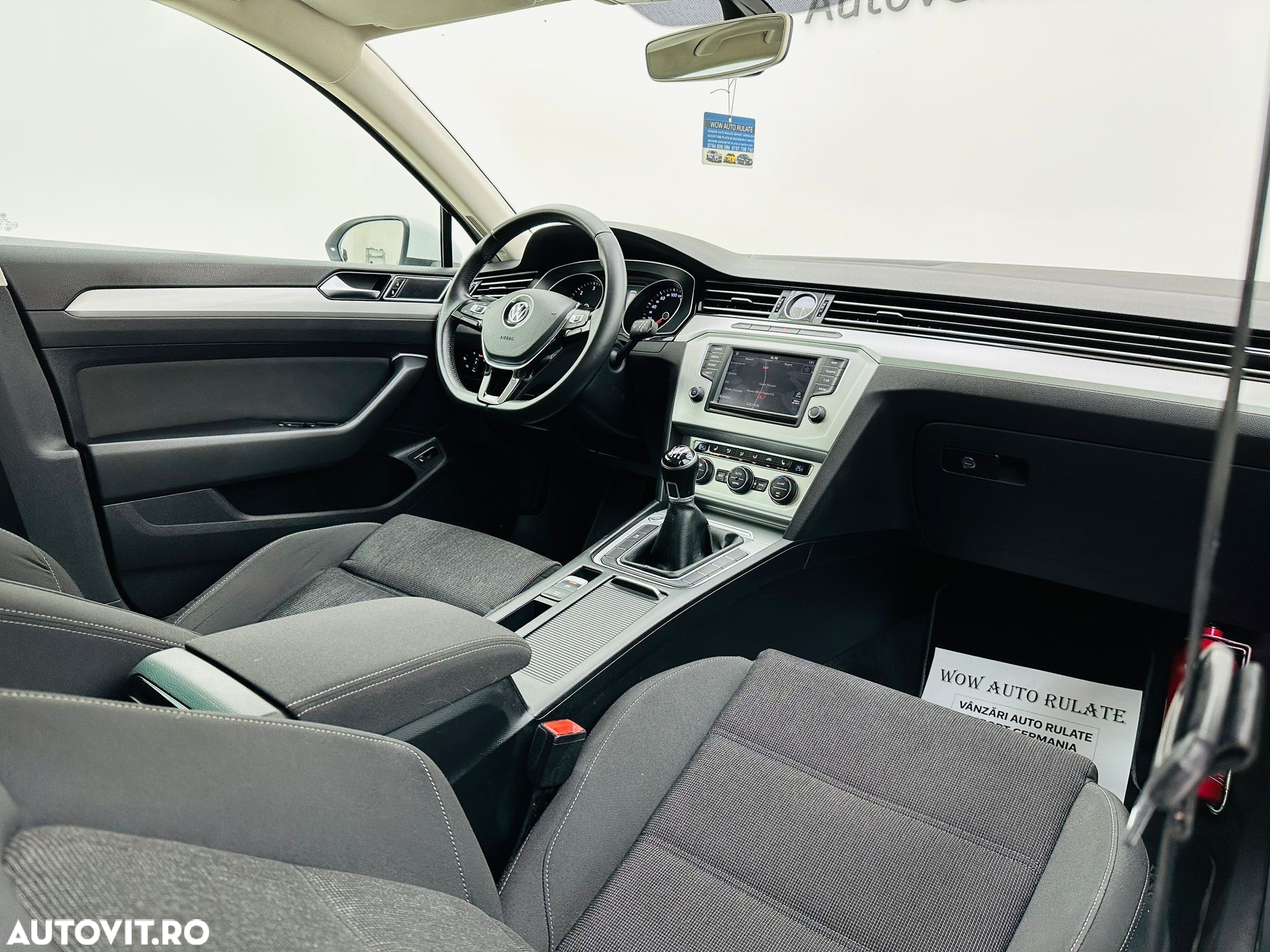 Volkswagen Passat - 29