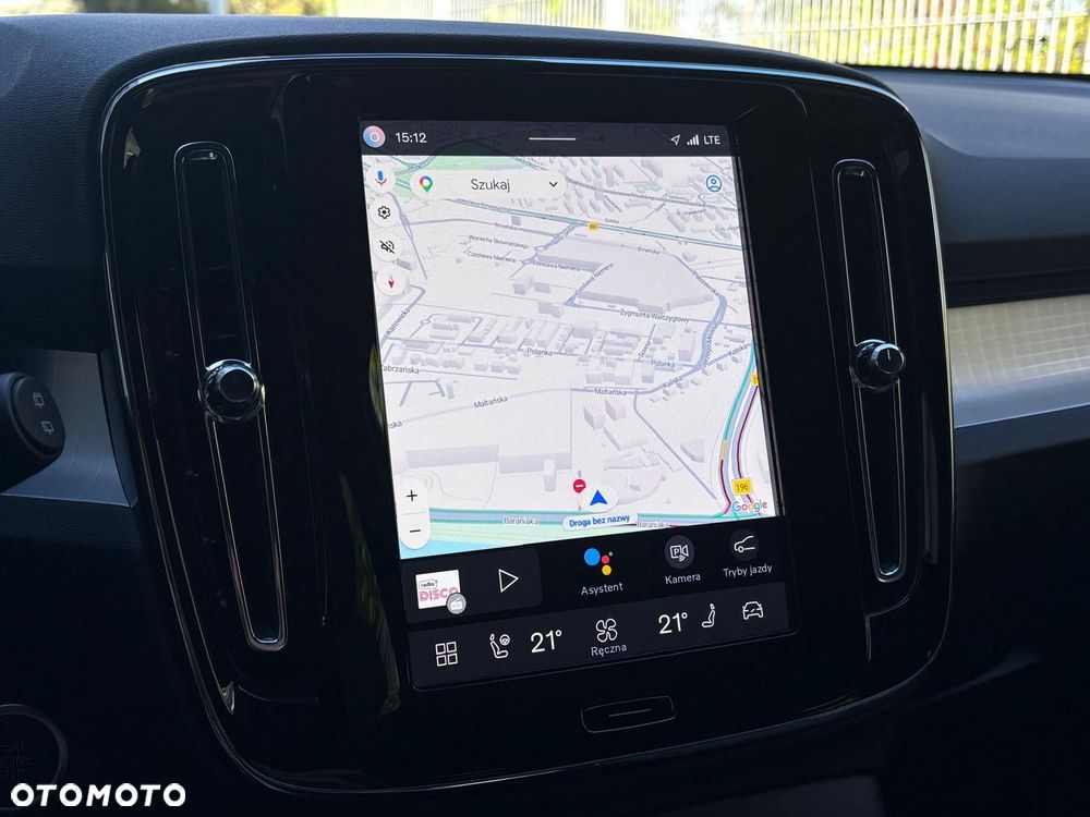 Volvo XC 40 - 24
