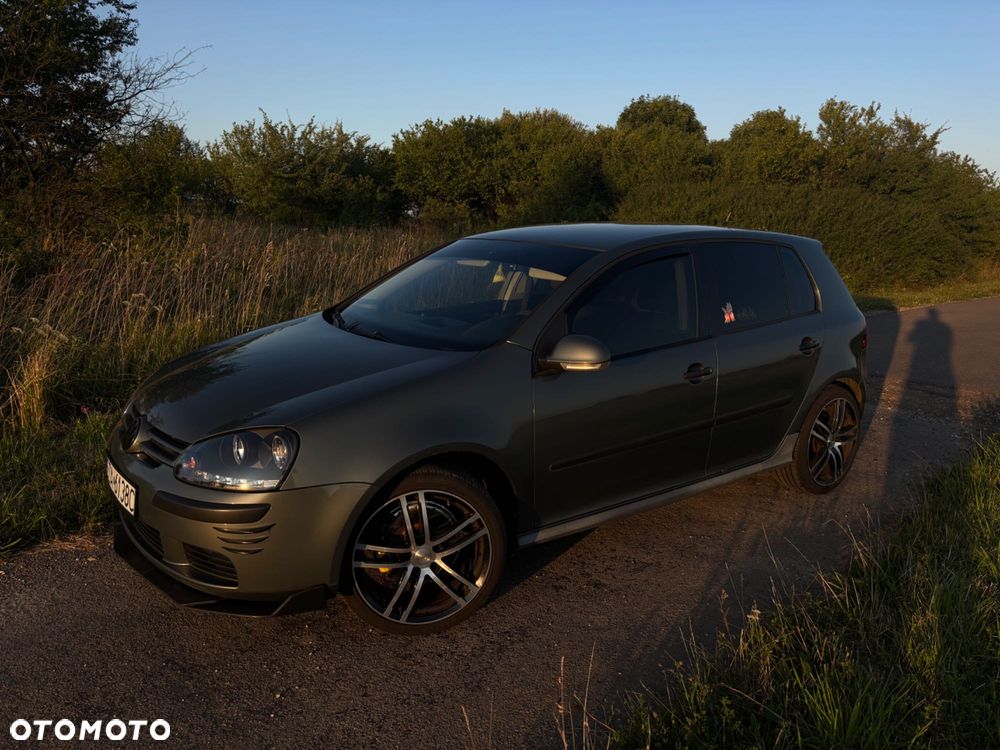 Volkswagen Golf - 3