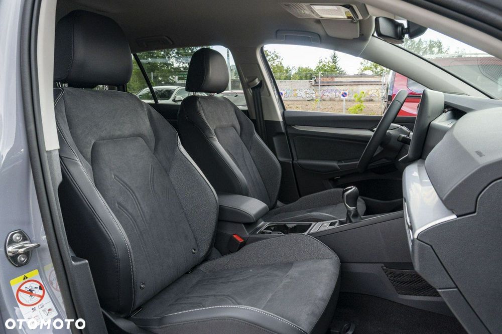 Volkswagen Golf - 15