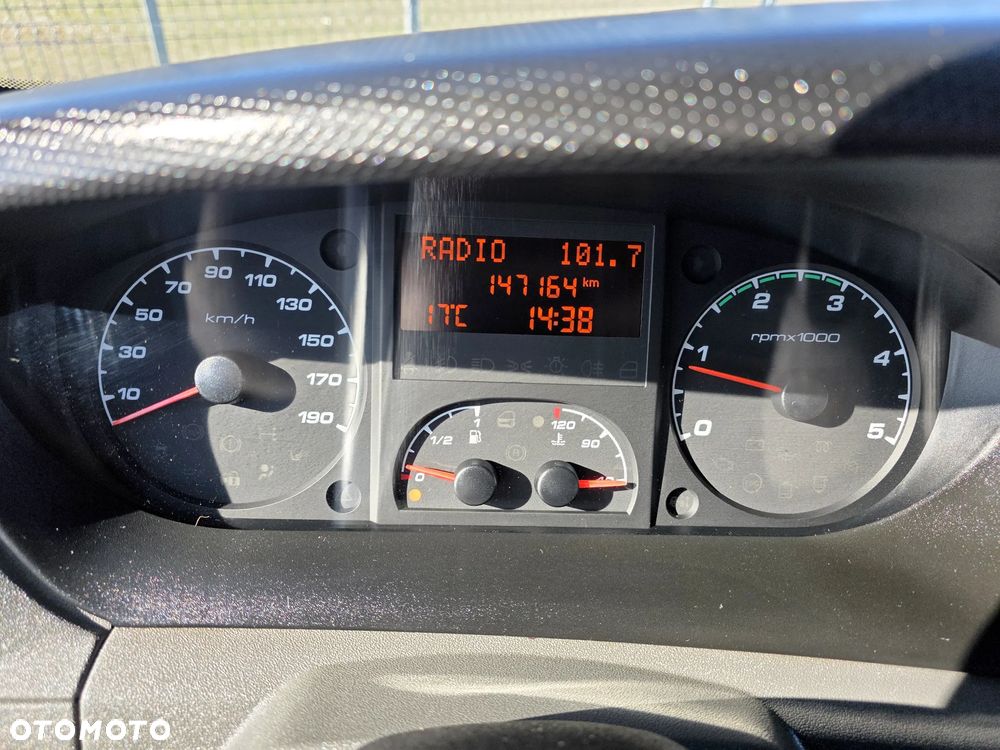 Iveco 35C17 3,0 HPI 170 KONNA DOKA BRYGADÓWKA 7 OSOBOWA 3,2M SKRZYNIA KLIMA 147T/KM PRZEBIEGU GWARANCJA BLIŻNIAKI DO 3,5T WEBASTO - 37