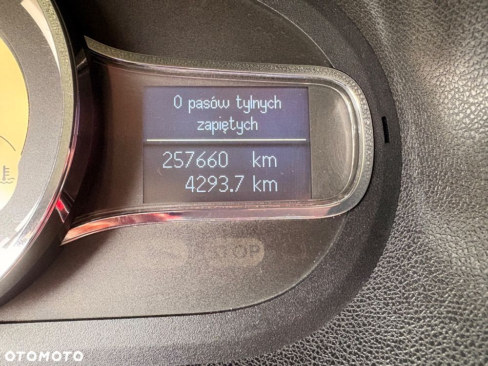 Renault Megane 1.6 16V Dynamique - 10