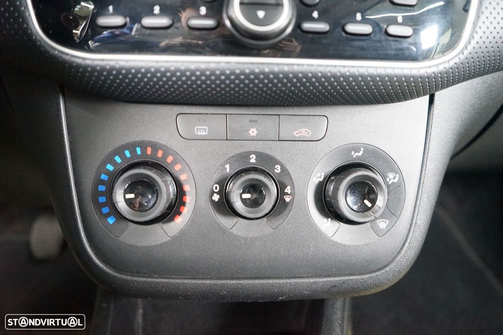 Fiat Punto Evo 1.3 M-Jet Dynamic - 29