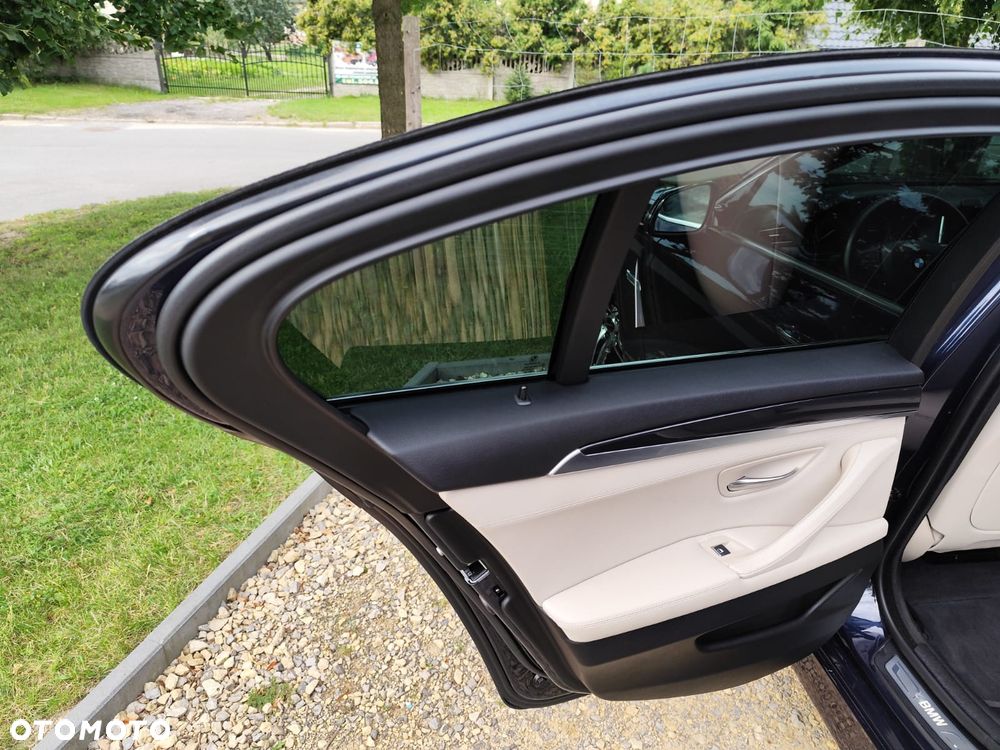 BMW Seria 5 520d Luxury Line - 18