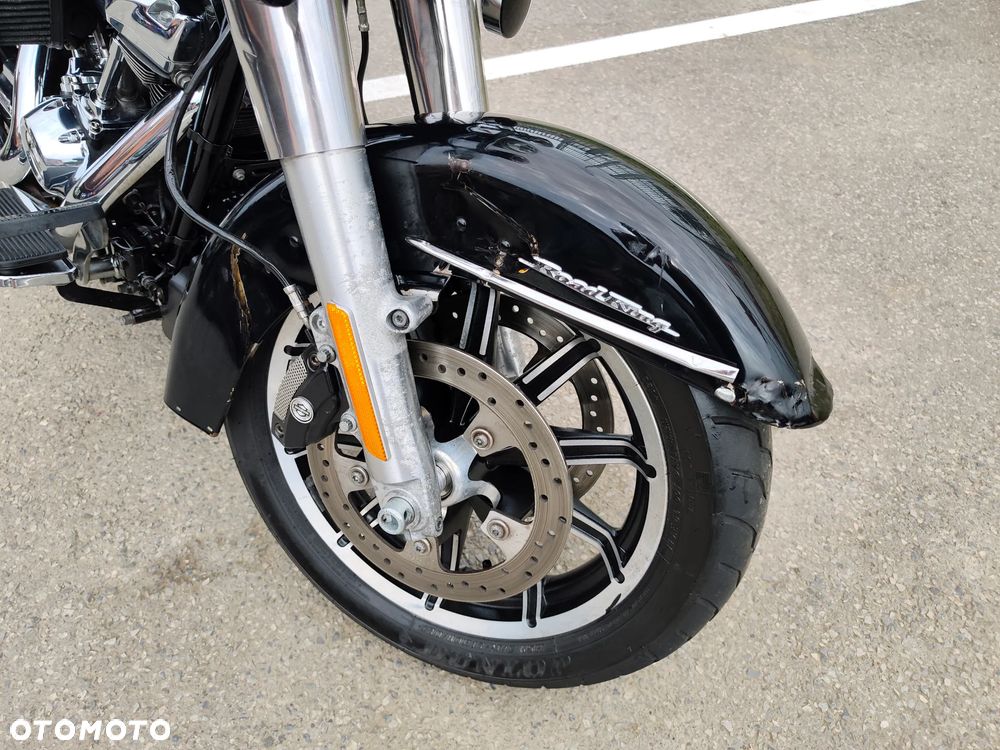 Harley-Davidson Touring Road King - 31