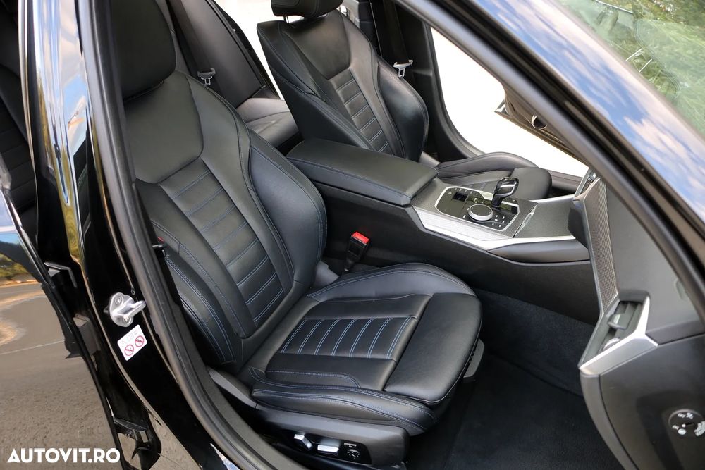 BMW Seria 3 330i Aut. M Sport - 26