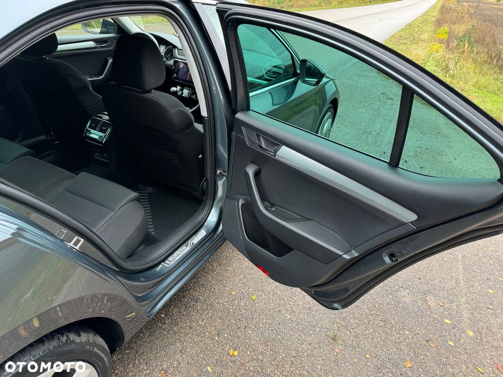 Skoda Superb 1.6 TDI Ambition - 20