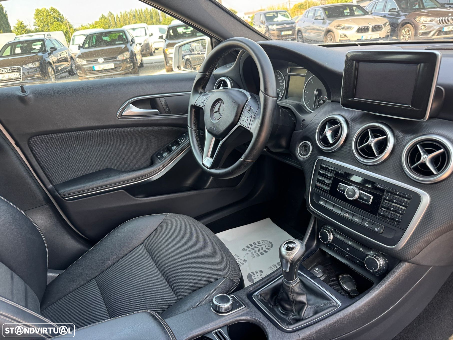 Mercedes-Benz A 180 CDi BlueEfficiency - 12