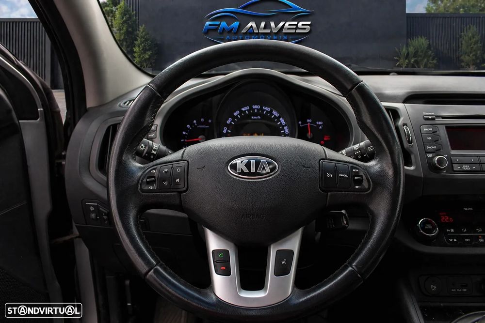 Kia Sportage 1.7 CRDI ISG LX - 24