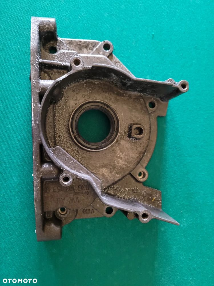 AUDI SKODA SEAT VW OBUDOWA USZCZELNIACZA WAŁU 03G103153B