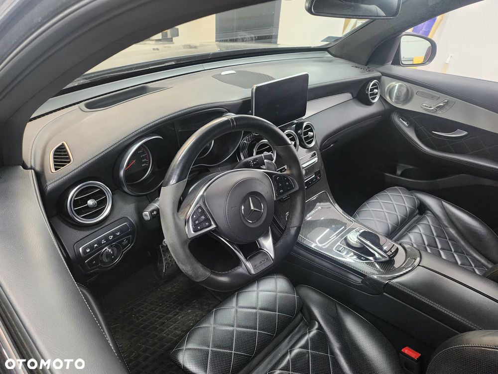 Mercedes-Benz GLC AMG 63 S 4Matic+ AMG Speedshift MCT Edition 1 - 30