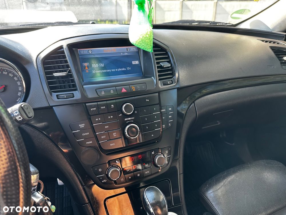 Opel Insignia - 18