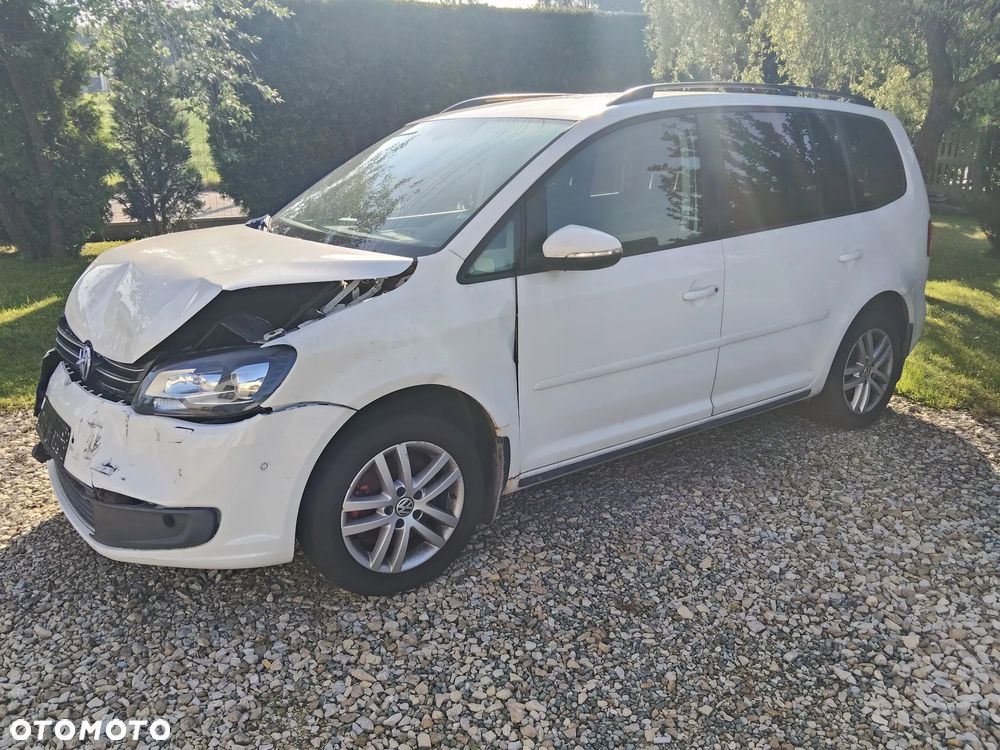 Volkswagen Touran 1.4 TSI Cross DSG - 12